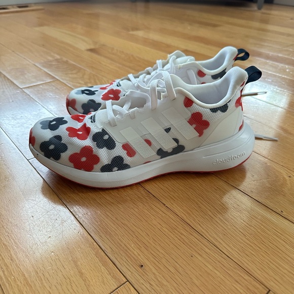Adidas Cloudfoam, Youthful, very gently used, size 8. Cute floral pattern. - Picture 2 of 4
